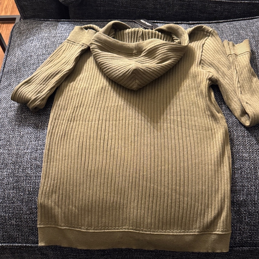 Olive Ribbed Women's Sweater - Picture 6 of 6